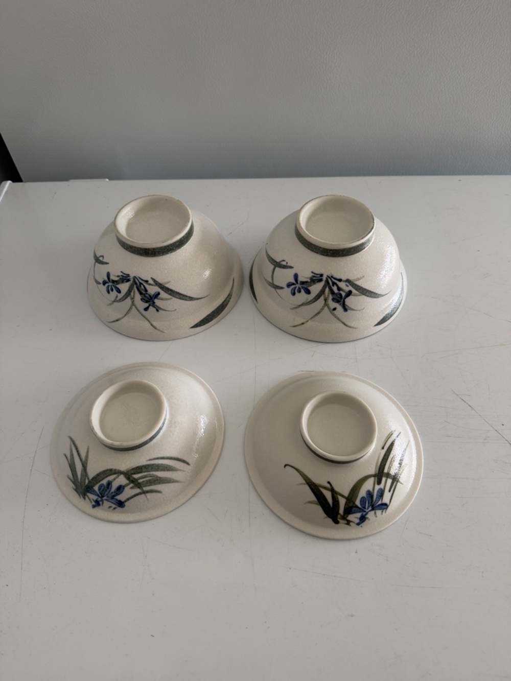 Vintage Japanese bowls with lids. New in box. Made in Japan. - Picture 3 of 4